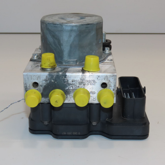 Unité hydraulique ABS occasion  95522565 2
