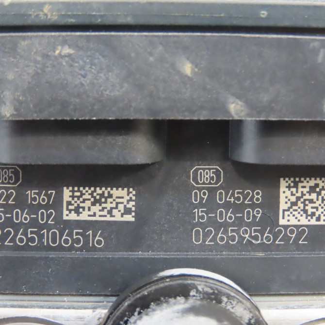 Unité hydraulique ABS occasion  95522565 4