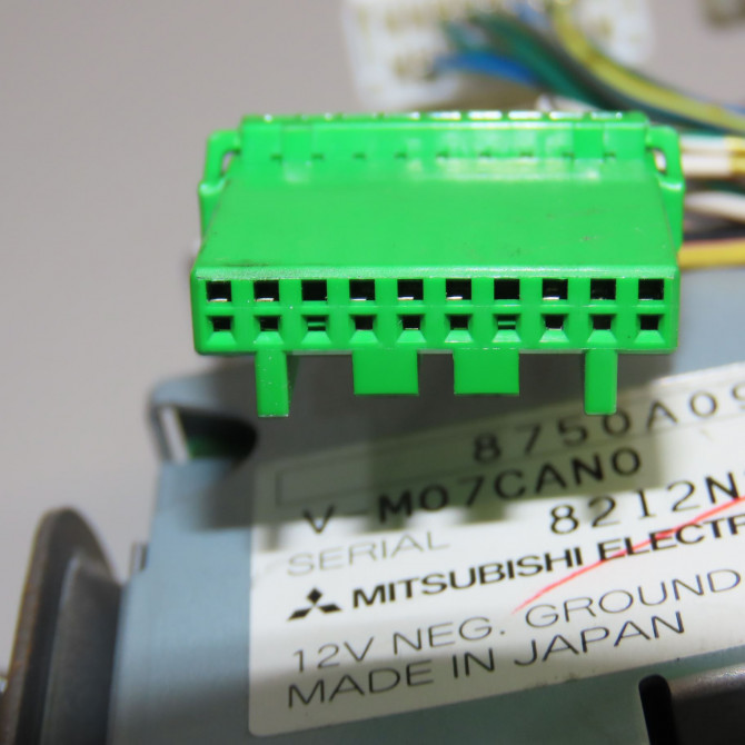 Autoradio occasion PEUGEOT 4007 Phase 1 07-2007->03-2013 2.2 HDI 16v 1608124380 4