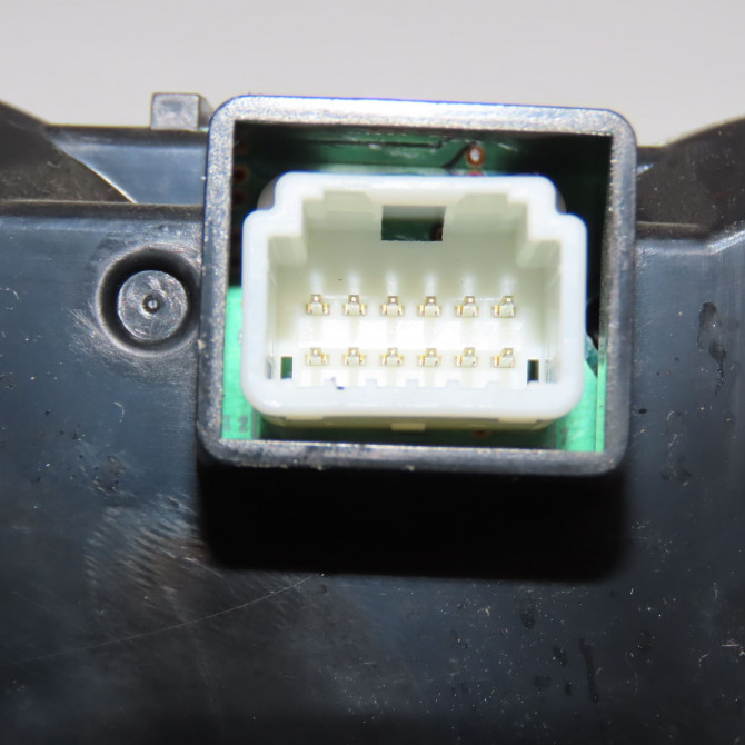 Commande de chauffage occasion PEUGEOT 4007 Phase 1 07-2007->03-2013 2.2 HDI 16v 6452G7 3