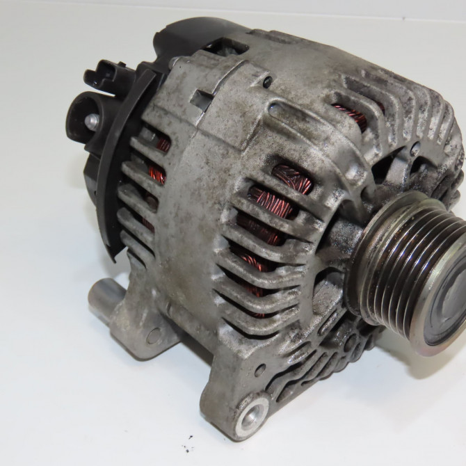 Alternateur occasion PEUGEOT 4007 Phase 1 07-2007->03-2013 2.2 HDI 16v 5705NF 1