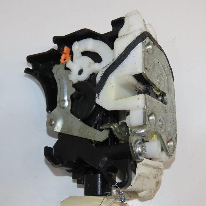 Serrure porte avd occasion CITROEN C-CROSSER Phase 1 04-1995->04-1999 2.2 HDI 160ch 9136CQ 1