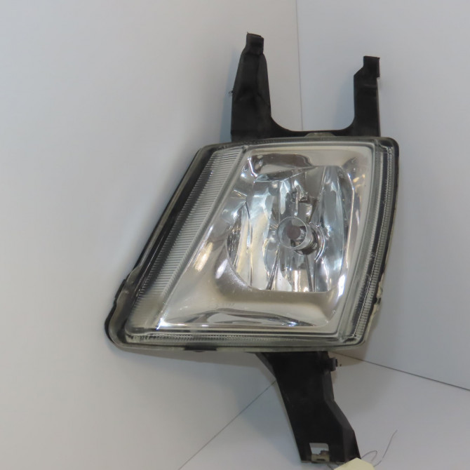Phare antibrouillard avant gauche occasion PEUGEOT 407 Phase 1 04-2004->07-2008 2.0 HDI 136ch 620836 1