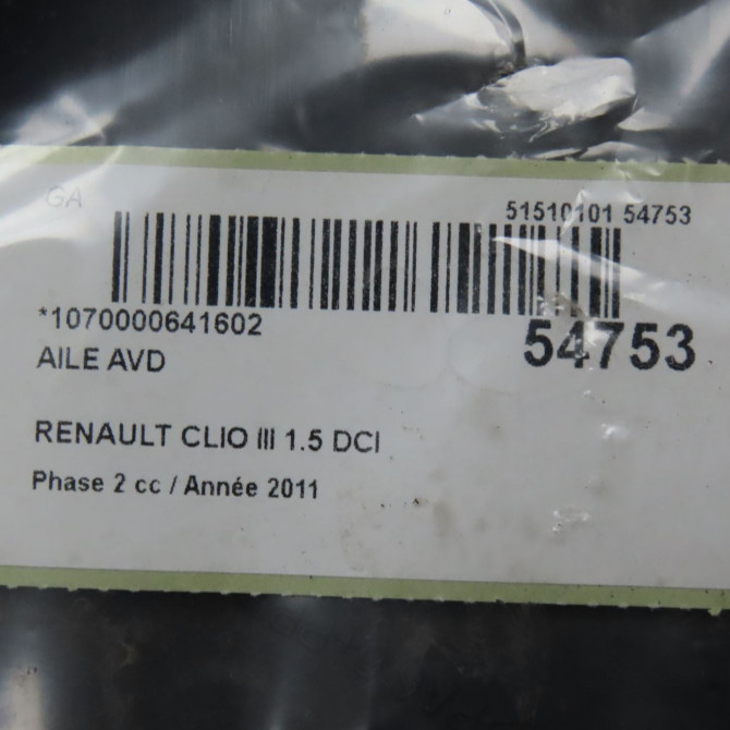 Aile avant droite occasion RENAULT CLIO III Phase 2 03-2009->12-2014 1.5 DCI 90ch 7701476105 7