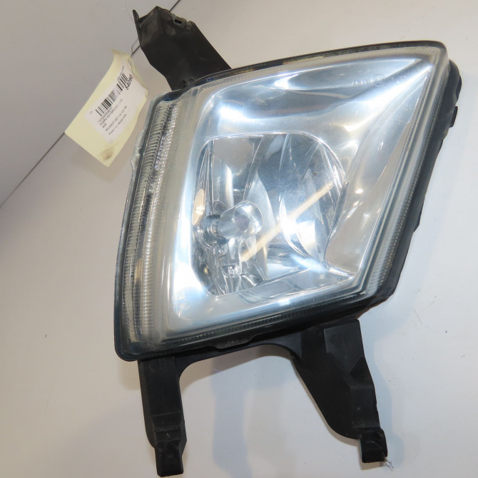 Phare antibrouillard avant gauche occasion PEUGEOT 407 Phase 1 04-2004->07-2008 1.6 HDI 16v 620836 1
