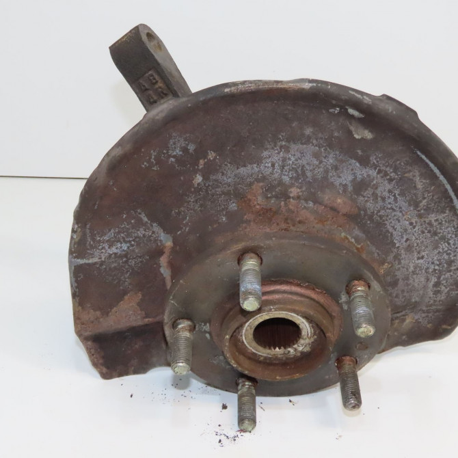 Moyeu avd occasion CITROEN C-CROSSER Phase 1 04-1995->04-1999 2.2 HDI 160ch 330791 1