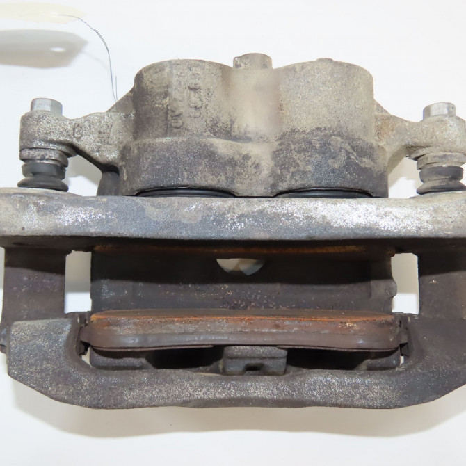 Etrier de frein avant gauche occasion VOLKSWAGEN 146 Phase 1 04-1995->04-1999 2.0 TDI 177ch 2N0615123A 4