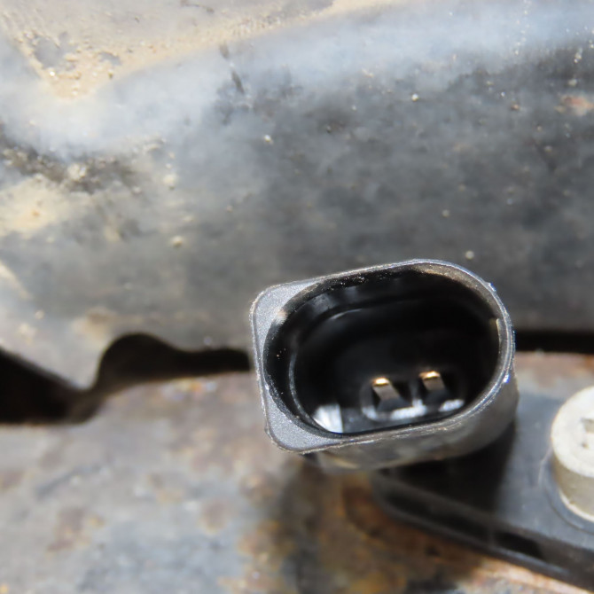 Moyeu avg occasion VOLKSWAGEN 146 Phase 1 04-1995->04-1999 2.0 TDI 177ch 2N0407621F 3