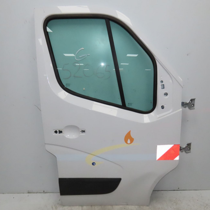 Porte avant droite occasion RENAULT MASTER III 801009976R 1