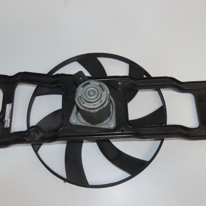 Ventilateur de refroidissement occasion RENAULT MEGANE I Phase 2 03-1999->06-2003 1.4i 16v 7701070301 2