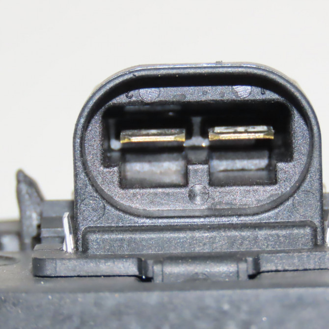 Ventilateur de refroidissement occasion RENAULT VELSATIS Phase 1 01-2002->04-2005 2.0i 165ch 7701067591 3