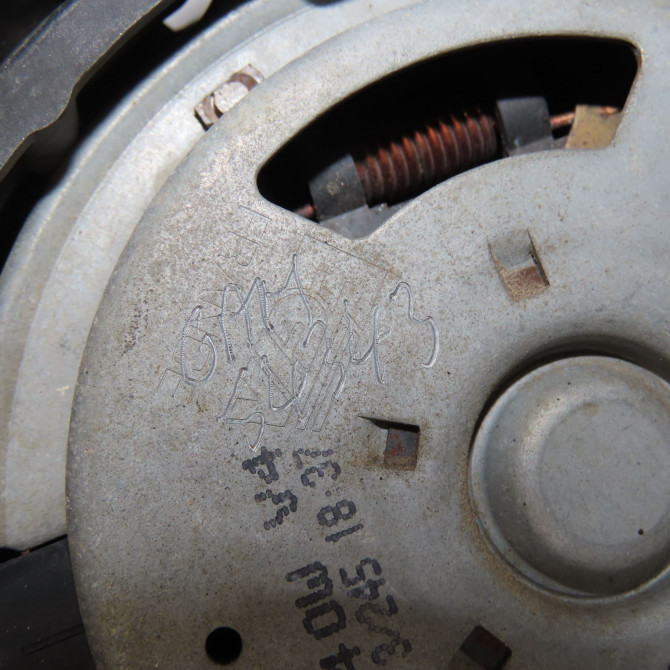 Ventilateur de refroidissement occasion RENAULT VELSATIS Phase 1 01-2002->04-2005 2.0i 165ch 7701067591 6