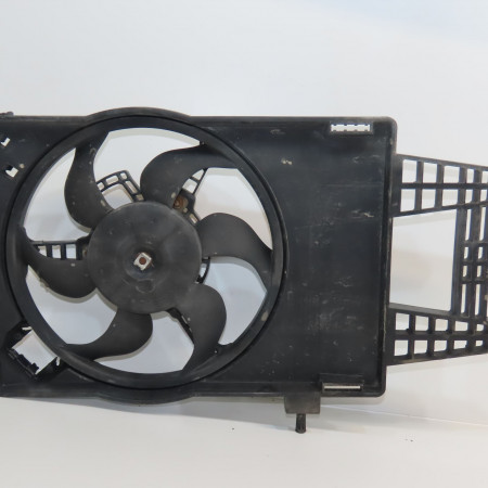 Ventilateur de refroidissement occasion FIAT PUNTO II Phase 2 05-2003->10-2009 1.2i 60ch 51738357