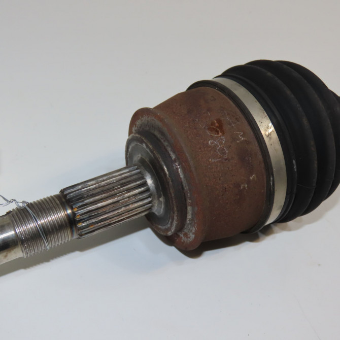 Transmission avant droite occasion FIAT PUNTO II Phase 2 05-2003->10-2009 1.2i 60ch 46307467 2