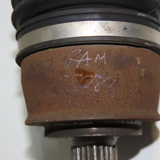 Transmission avant droite occasion FIAT PUNTO II Phase 2 05-2003->10-2009 1.2i 60ch 46307467 5