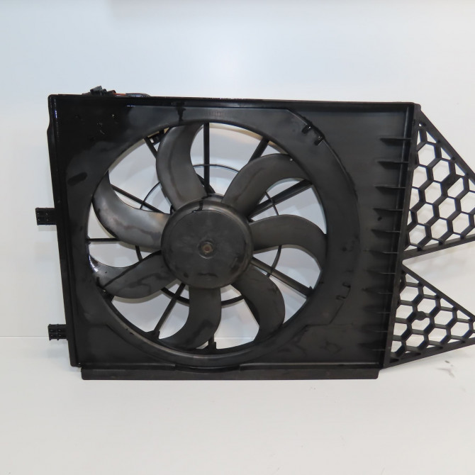 Ventilateur de refroidissement occasion VOLKSWAGEN POLO V POLO V Phase 1 2009-09-01->2014-05-31 1.6 TDI 90 6R0959455E 1