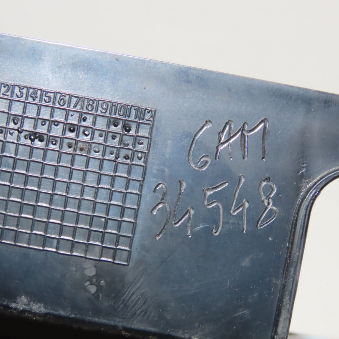 Calandre occasion MINI MINI II Phase 1 09-2006->12-2010 1.6 D 110ch 51117046364 3