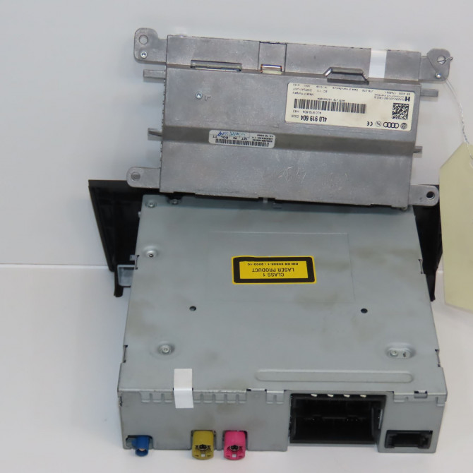 Autoradio occasion AUDI A4 III Phase 1 01-2008->10-2011 2.0 TDI 120ch 4E0057110L 2