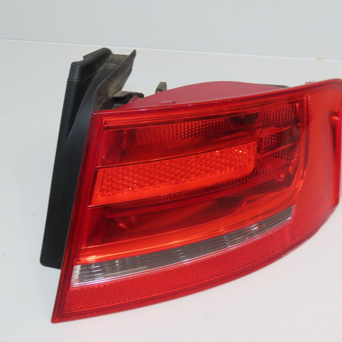Feu arrière droit occasion AUDI A4 III Phase 1 01-2008->10-2011 2.0 TDI 120ch 8K5945096D 1