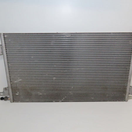 Condenseur clim occasion RENAULT VELSATIS Phase 1 01-2002->04-2005 2.0i 165ch 8200008763