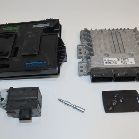 Calculateur moteur occasion RENAULT SCENIC III Phase 3 04-2013->... 1.5 DCI 110ch 237104833R