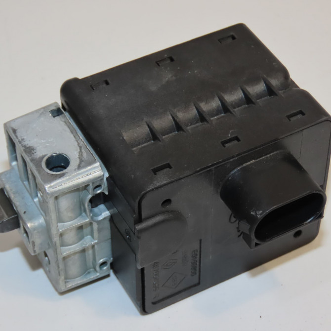 Calculateur moteur occasion RENAULT SCENIC III Phase 3 04-2013->... 1.5 DCI 110ch 237104833R 7