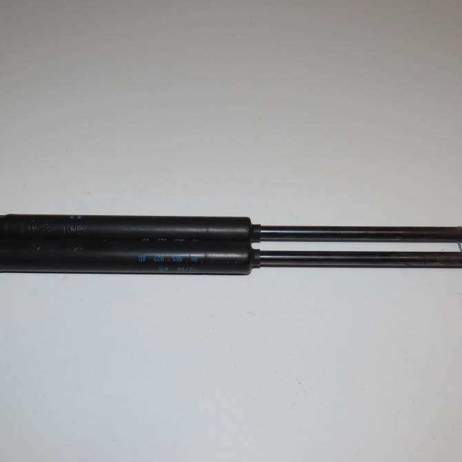 Verin droit coffre arrière occasion PEUGEOT 407 Phase 1 04-2004->07-2008 2.0 HDI 136ch 8731K4 1