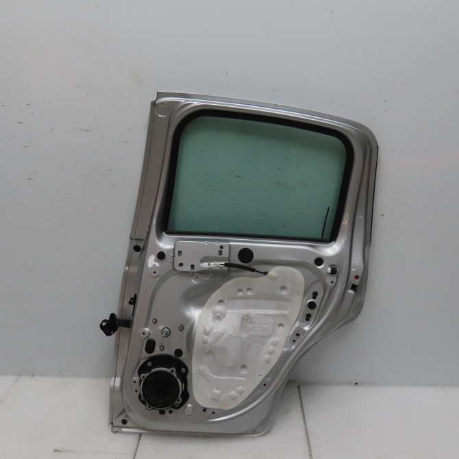 Porte arrière droite occasion CITROEN C3 II Phase 1 11-2009->02-2013 1.4i 75ch 9004CJ 2