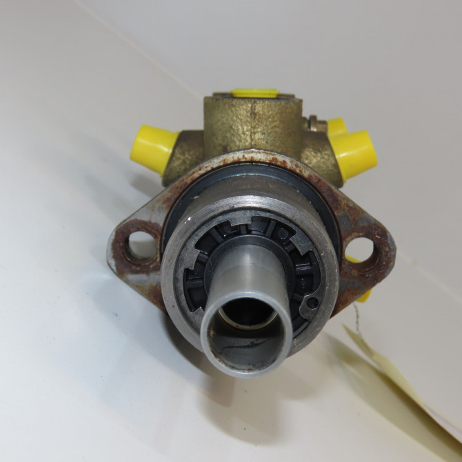 Maitre cylindre occasion PEUGEOT BOXER II Phase 1 02-2002->06-2006 2.8 HDI 127ch 4601N5 4