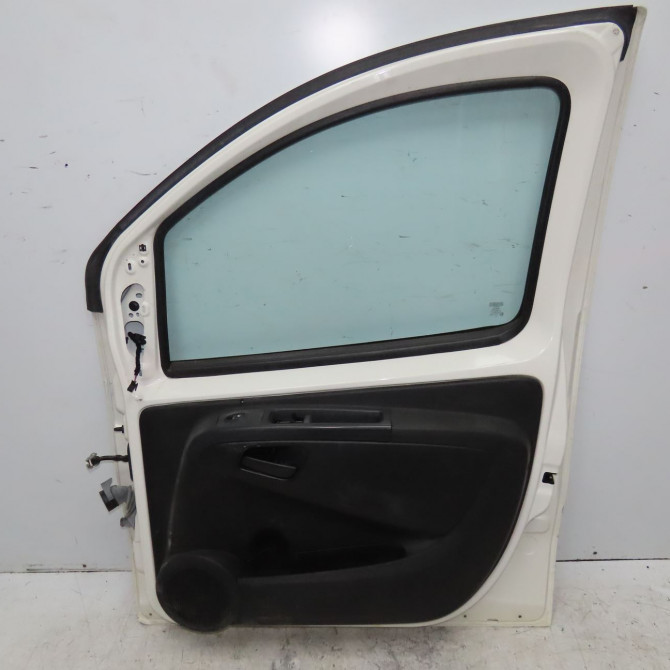Porte avant droite occasion CITROEN NEMO Phase 1 09-2008->... 1.4 HDi 1636123880 2