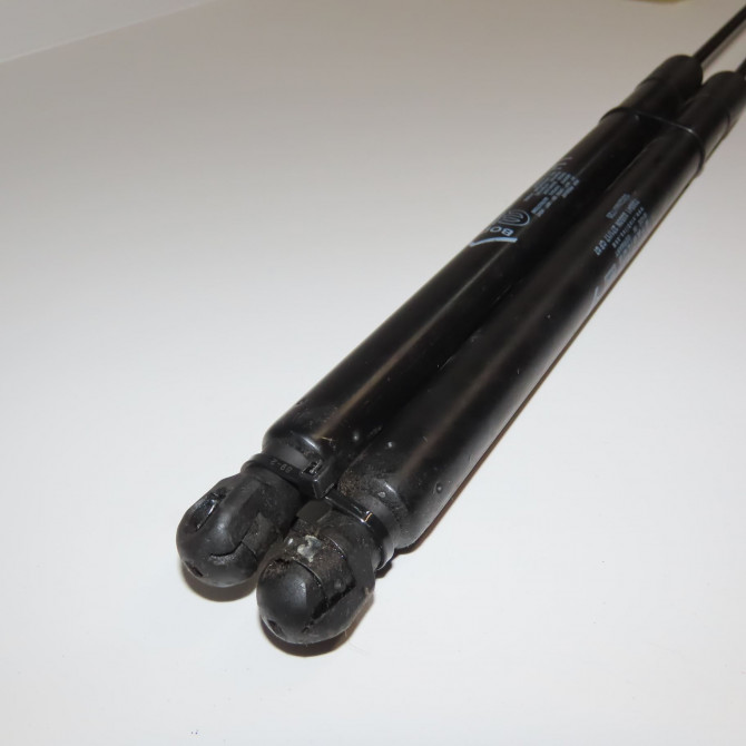 Verin droit hayon occasion FIAT TIPO II Phase 1 12-2015->... 1.6 D 120ch 52090772 2