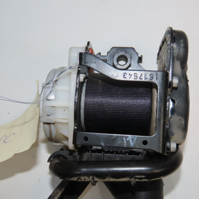 Ceinture avant droite occasion CITROEN BERLINGO II Phase 1 05-2008->01-2012 1.6 HDI 16v 75ch 8975AN 2