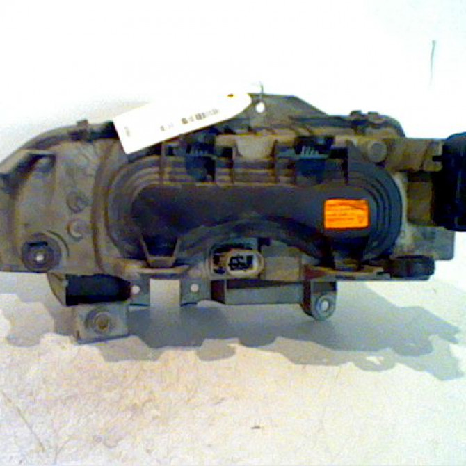 Phare droit occasion RENAULT ESPACE III Phase 1 12-1996->09-2002 2.2 DT 7700820118 2