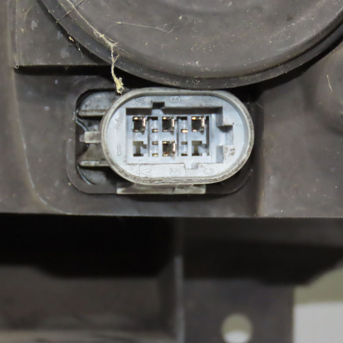 Phare droit occasion RENAULT ESPACE III Phase 1 12-1996->09-2002 2.2 DT 7701038270 3