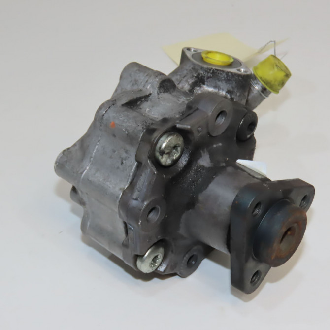 Pompe direction assistee occasion AUDI A4 III Phase 1 01-2008->10-2011 2.0 TDI 120ch 8K0145154L 1