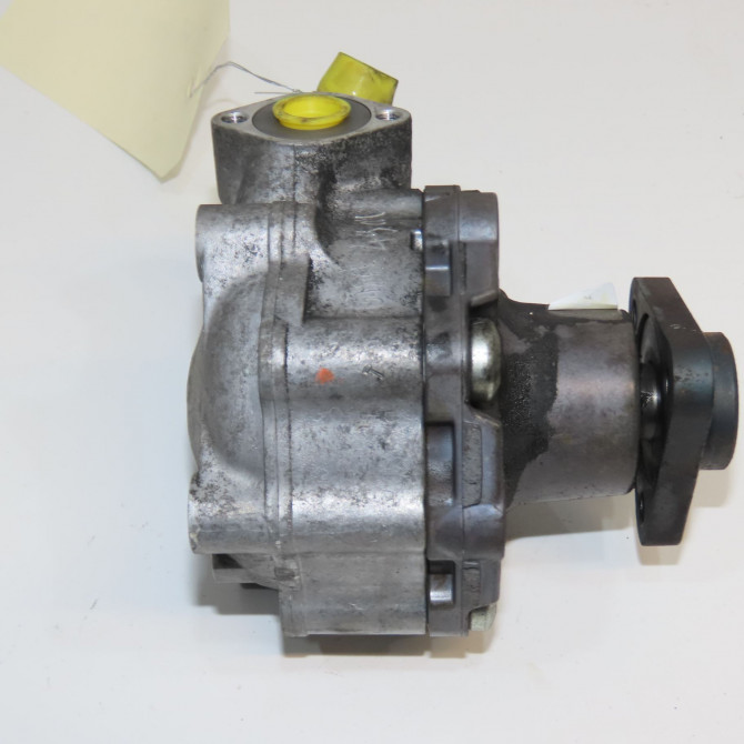 Pompe direction assistee occasion AUDI A4 III Phase 1 01-2008->10-2011 2.0 TDI 120ch 8K0145154L 4