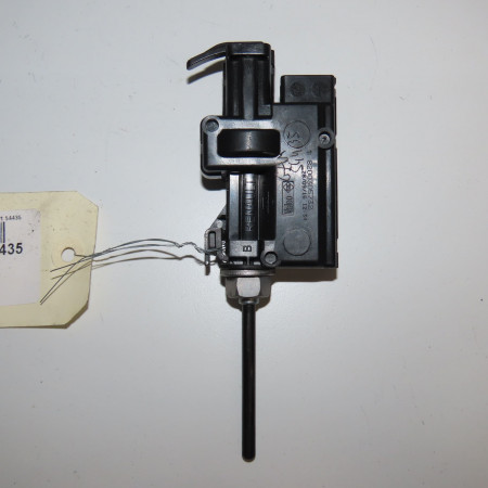 Actionneur portillon aile ard occasion RENAULT MEGANE IV Phase 1 12-2015->... 1.6 DCI 130ch