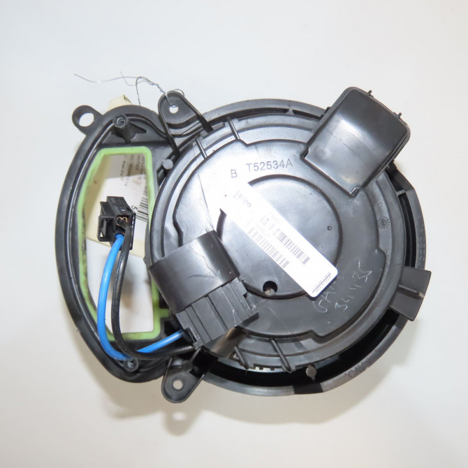 Ventilateur de chauffage occasion RENAULT MEGANE IV Phase 1 12-2015->... 1.6 DCI 130ch 272103243R 3