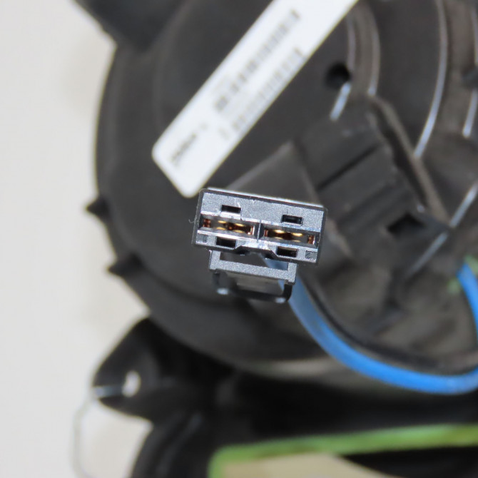 Ventilateur de chauffage occasion RENAULT MEGANE IV Phase 1 12-2015->... 1.6 DCI 130ch 272103243R 4