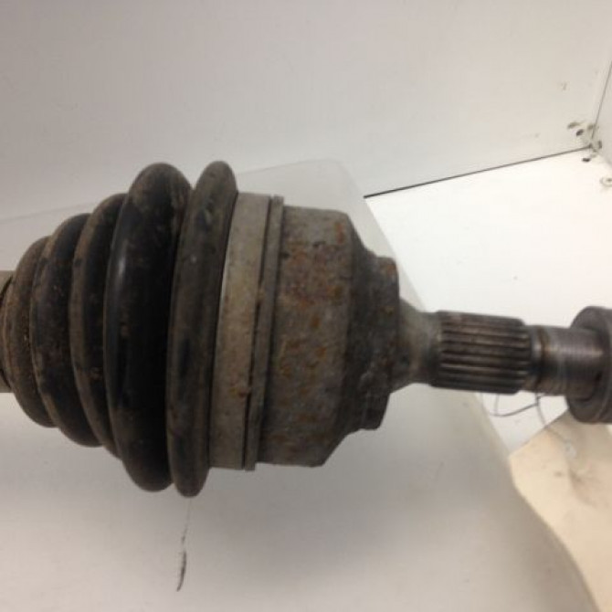 Transmission avant gauche occasion CITROEN BERLINGO II Phase 1 05-2008->01-2012 1.6 HDI 16v 75ch 3272LW 2