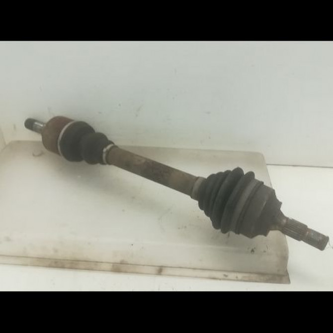 Transmission avant gauche occasion PEUGEOT 307 Phase 1 04-2001->06-2005 1.6 HDI 16v 110ch 3272LW 1