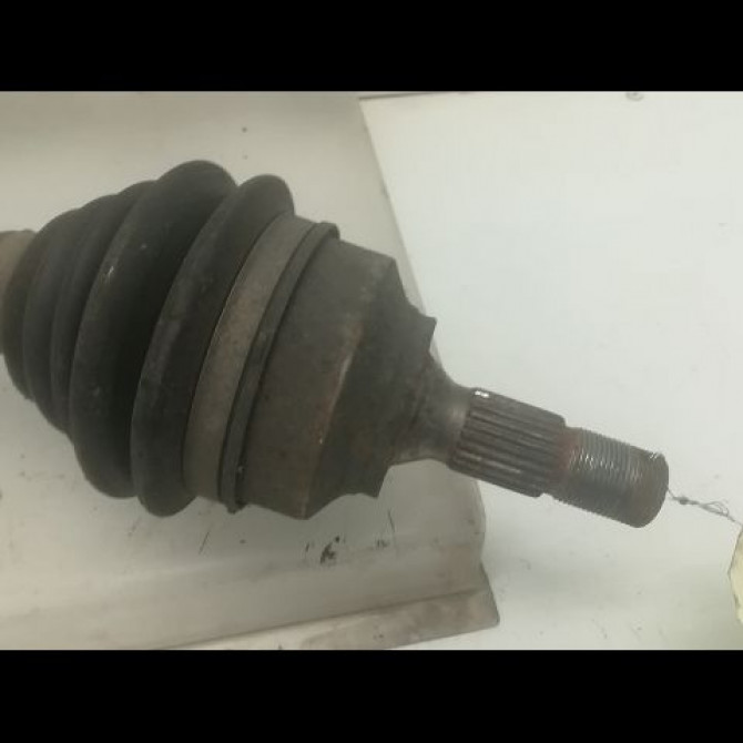 Transmission avant gauche occasion PEUGEOT 307 Phase 1 04-2001->06-2005 1.6 HDI 16v 110ch 3272LW 2