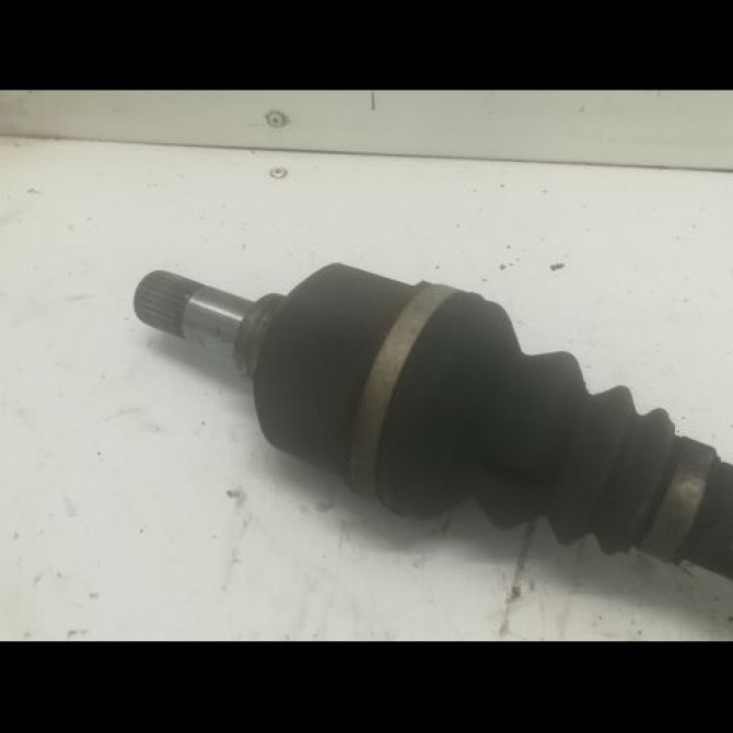 Transmission avant gauche occasion PEUGEOT PARTNER II Phase 1 05-2008->03-2012 1.6 HDI 75ch 3272LW 3