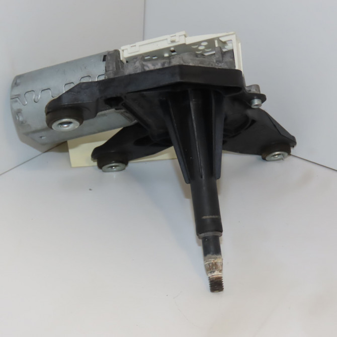 Moteur essuie-glace arrière occasion DACIA SANDERO I Phase 1 06-2008->10-2012 1.5 DCI 75ch 8200734582 2