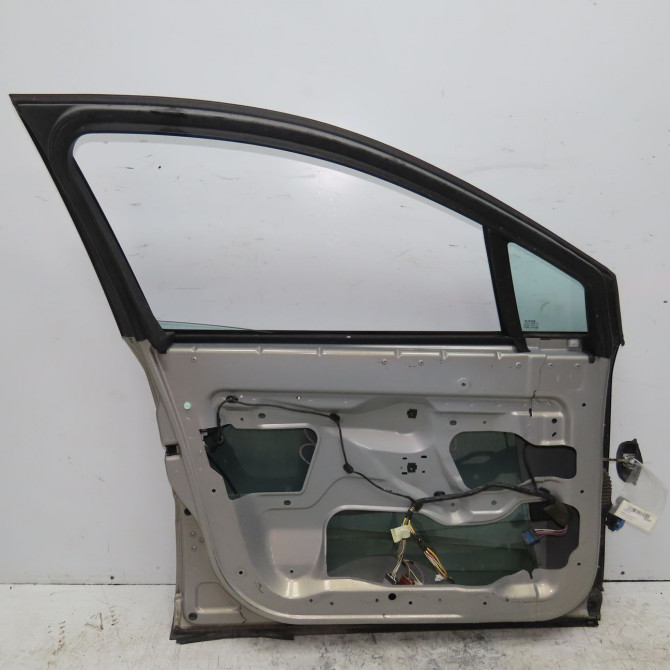Porte avant gauche occasion RENAULT VELSATIS Phase 1 01-2002->04-2005 2.0i 165ch 7751476829 2