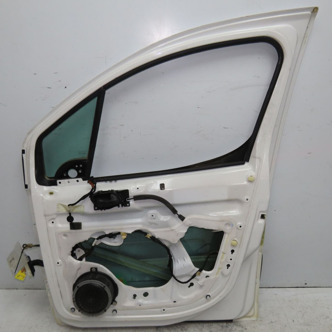 Porte avant droite occasion CITROEN BERLINGO II Phase 1 05-2008->01-2012 1.6 HDI 16v 75ch 9004Z6 2