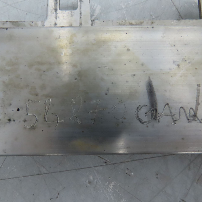 Traverse inférieure armature avant occasion  1776204500 3