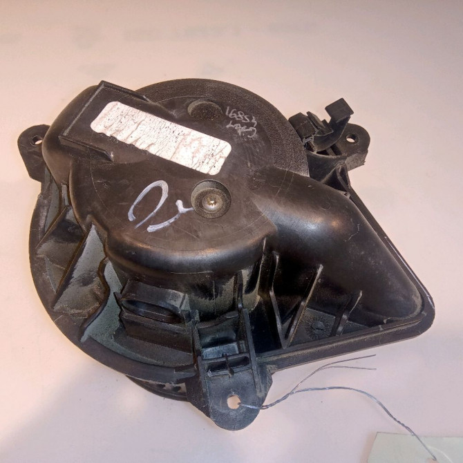 Ventilateur de chauffage occasion RENAULT TRAFIC II Phase 2 08-2006->... 2.0 DCI 16v 115ch 7701050310 2