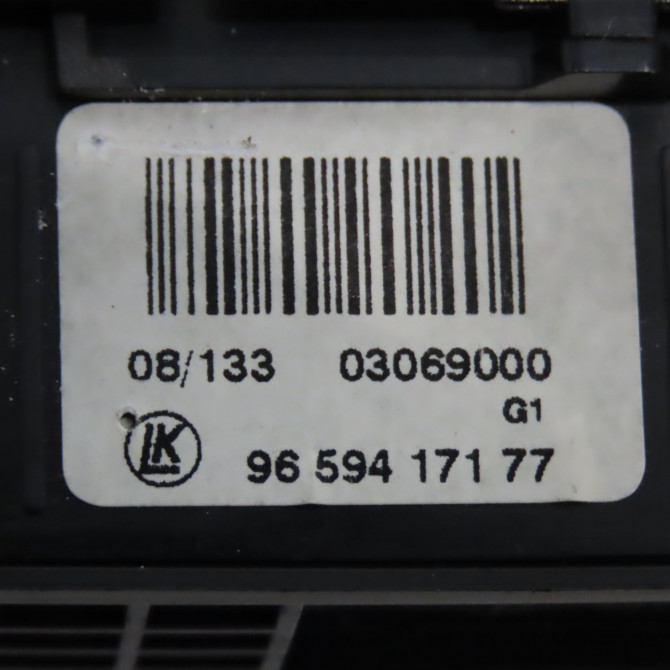 Bouton de warning occasion PEUGEOT 308 I Phase 1 09-2007->03-2011 1.6 HDI 16v 90ch 649014 4