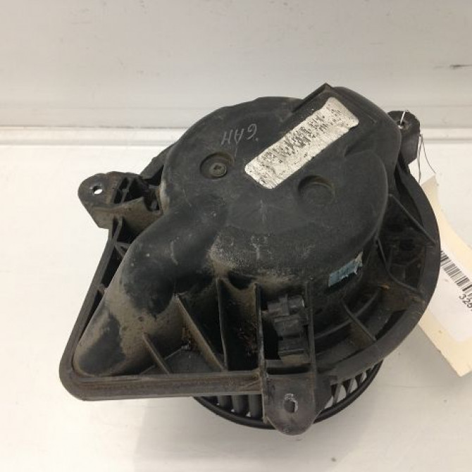 Ventilateur de chauffage occasion RENAULT TRAFIC II Phase 1 10-2001->08-2006 1.9 DCI 82ch 7701050310 1